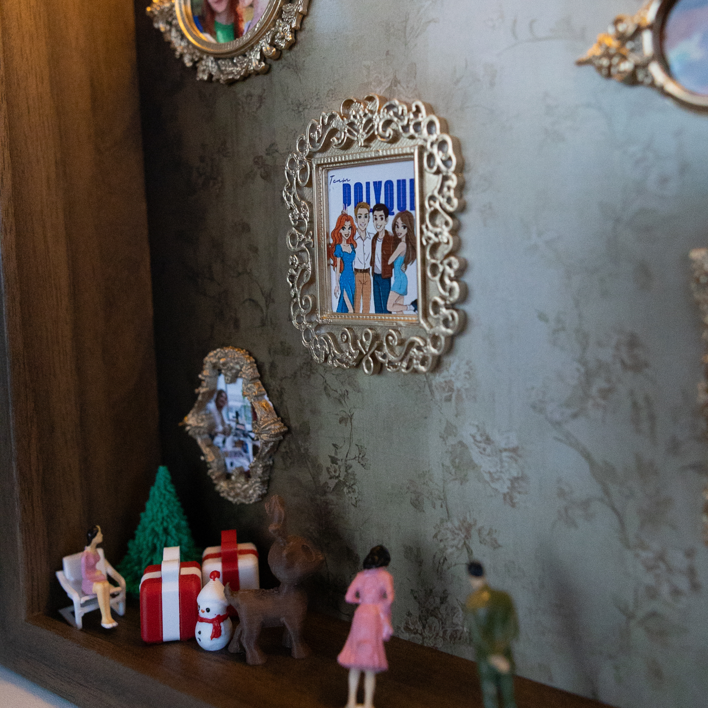 Kişiye Özel Yılbaşı Tablo (Museum of Us) Ikea Çerçeve