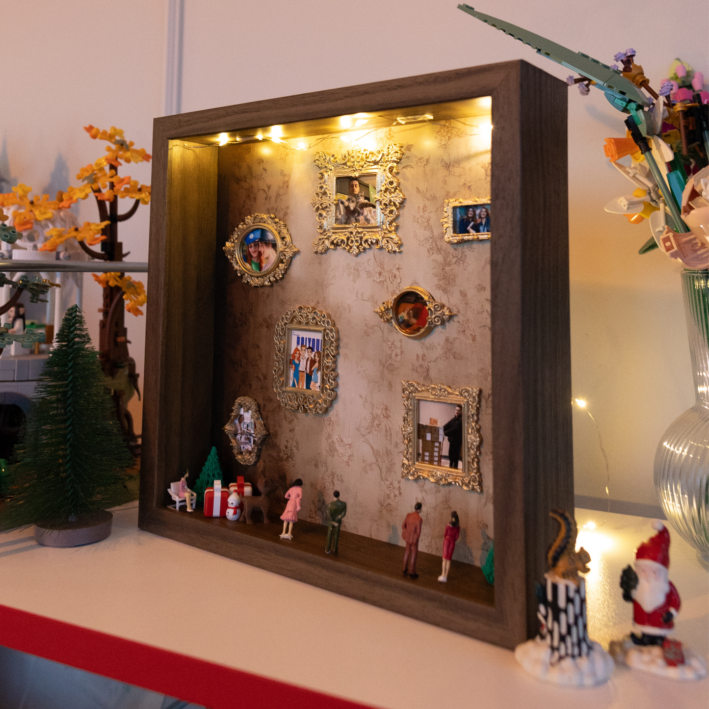 Kişiye Özel Yılbaşı Tablo (Museum of Us) Ikea Çerçeve